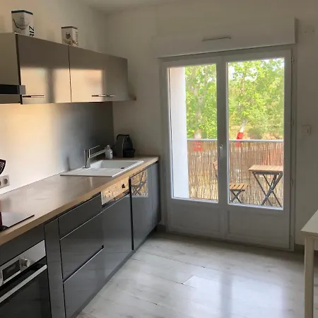Bel Proche Chateau Laurens Apartment